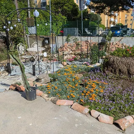 La Porta Dell'eden Con Angolo Cottura アパート