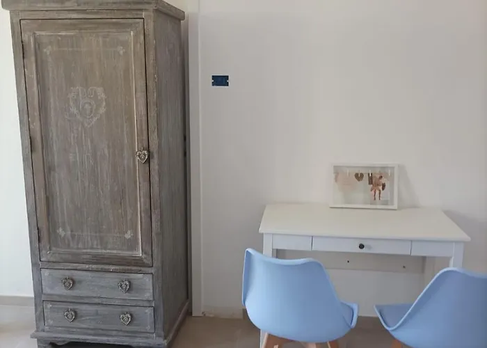 La Porta Dell'eden Con Angolo Cottura Spotorno