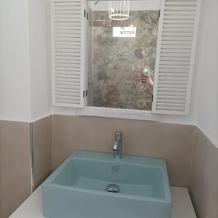 La Porta Dell'eden Con Angolo Cottura דירה *