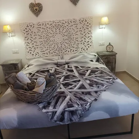 La Porta Dell'eden Con Angolo Cottura Spotorno