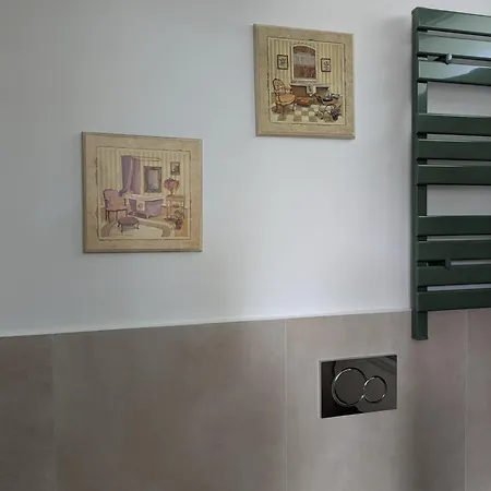 La Porta Dell'eden Con Angolo Cottura